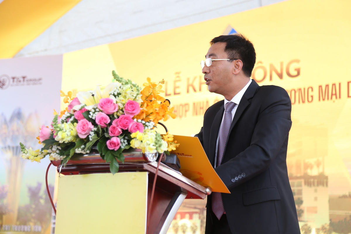 Ông Nguyễn Anh Tuấn, Phó TGĐ Tập đoàn T&T Group phát biểu tại lễ khởi công dự án Khu phức hợp nhà ở kết hợp thương mại dịch vụ tại TP Long Xuyên.
