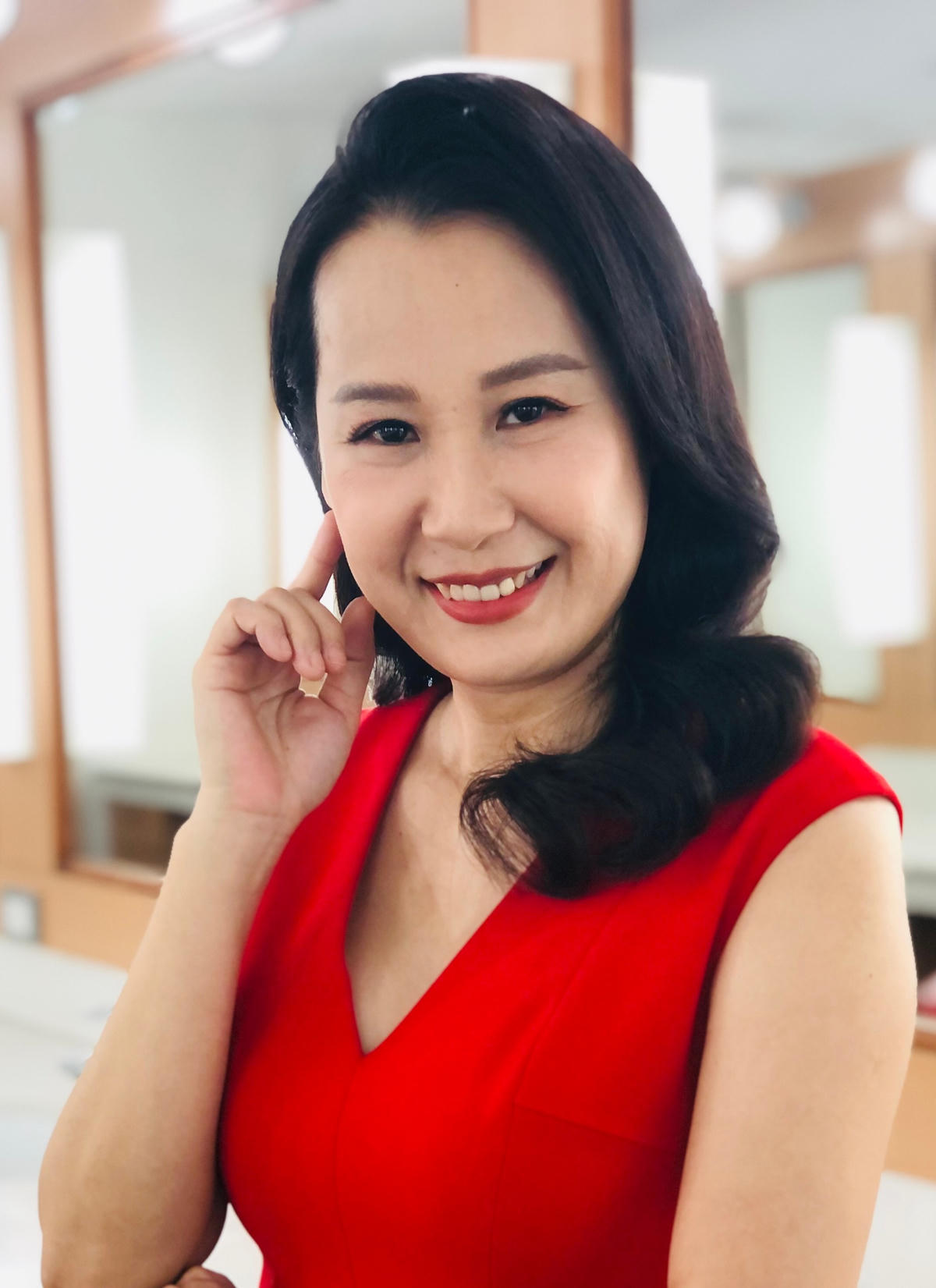 Giáng Son là một trong số rất ít những nữ nhạc sĩ thành công vào đầu thập niên 2000. Theo chị, dòng nhạc thuộc giới Underground mang hơi hướng hoang dã, có một vài ngôn từ trong một số bài nhạc chưa thật sự phù hợp với văn hóa của xã hội. 