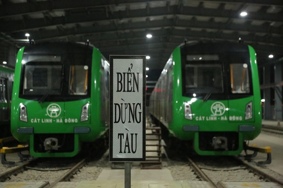 Sau một ngày vận hành khai thác 6 đoàn tàu sẽ được kiểm tra.