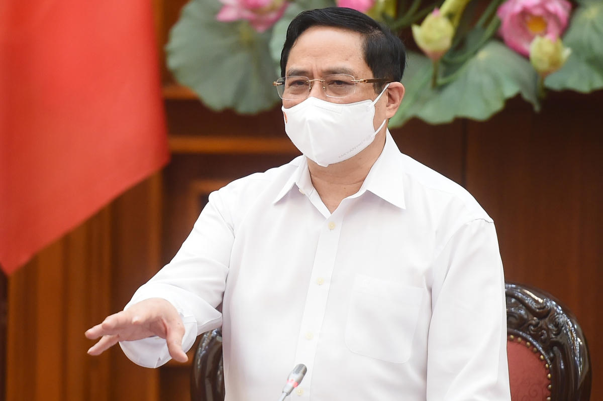 Thủ tướng Chính phủ Phạm Minh Chính phát biểu kết luận cuộc họp ngày 30/4. Ảnh: VGP.