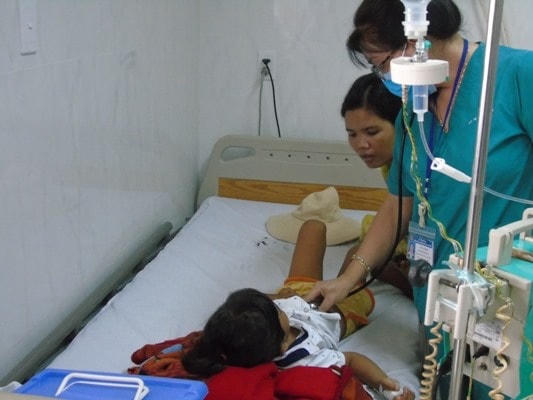 Bệnh nhân H’Lệ Hòa đang được điều trị tại Bệnh viện Đa khoa vùng Tây Nguyên.