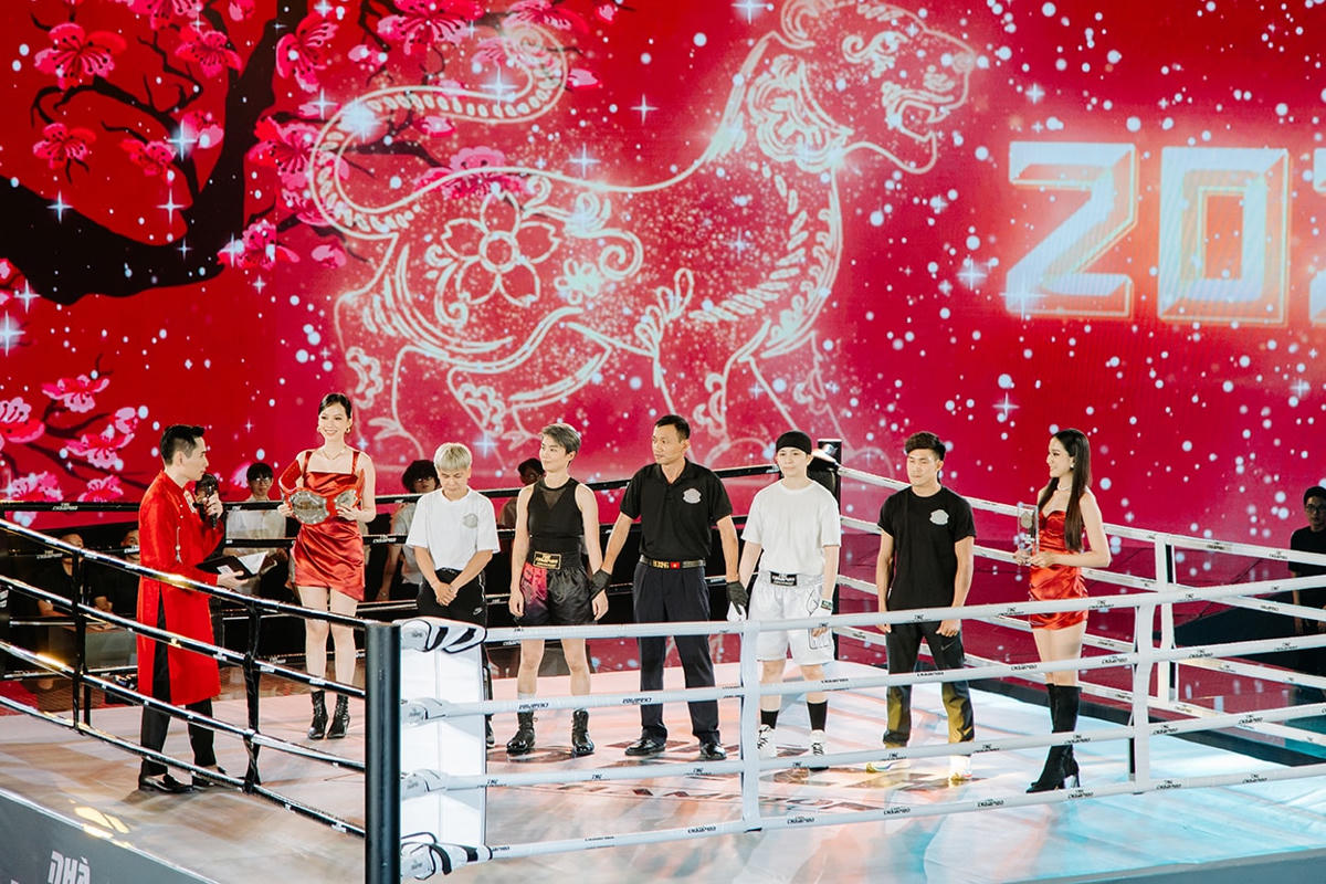 Hoàng Thùy Linh và Gil Lê cùng xuất hiện tại The Champion trước thềm Xuân Nhâm Dần