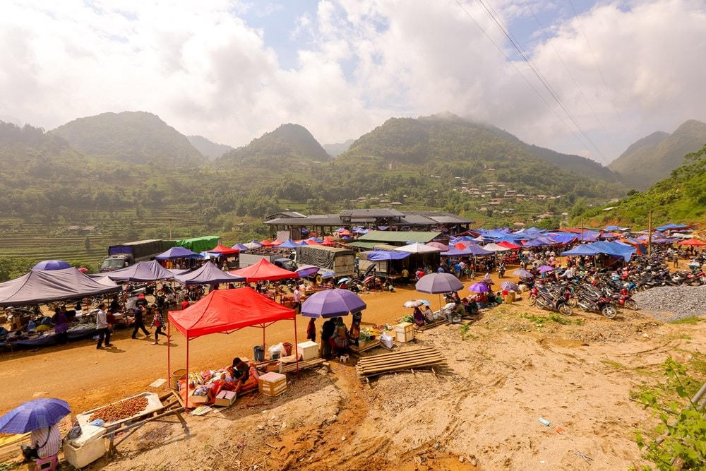 Chợ phiên Cán Cấu thuộc địa phận xã Cán Cấu, huyện Si Ma Cai, tỉnh Lào Cai. (Ảnh: Minh Sơn/Vietnam+).