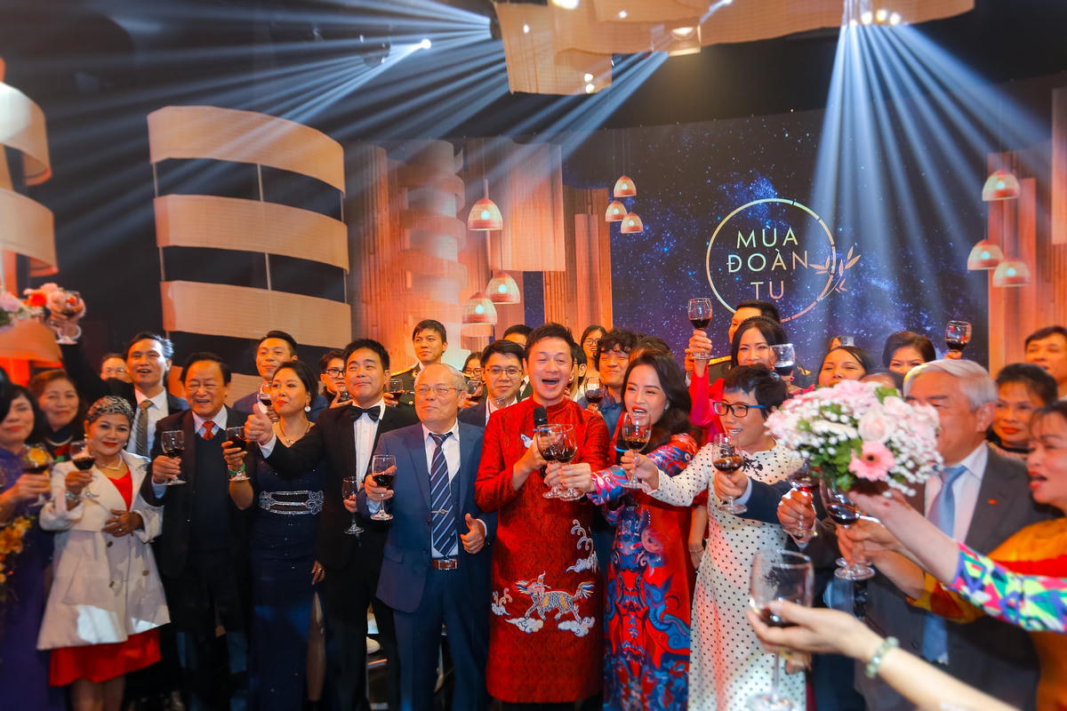 Chương trình mang đến một không gian của ngày Tết.