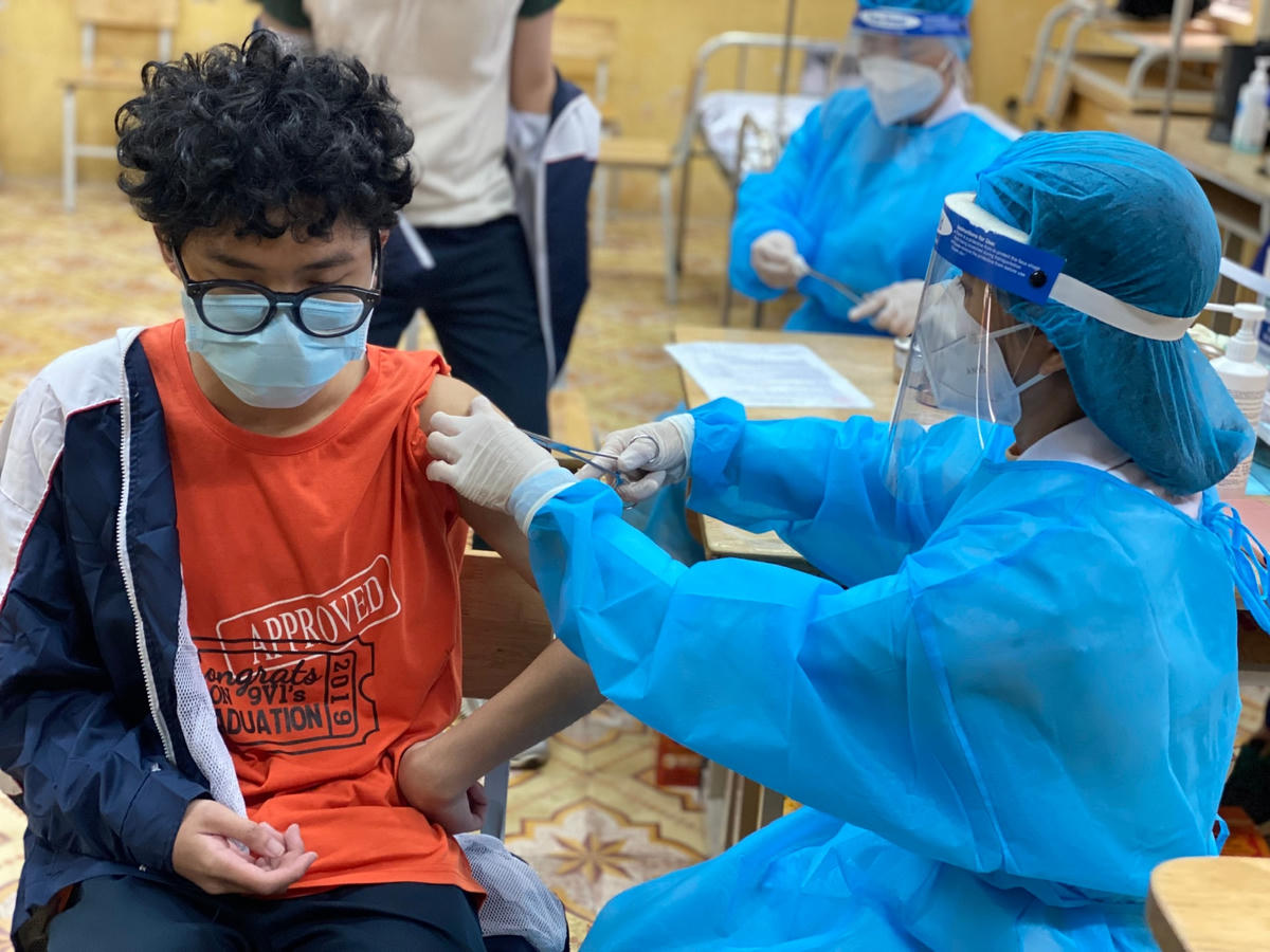 Học sinh từ 12 tuổi trở lên đã được tiêm vaccine phòng Covid-19.