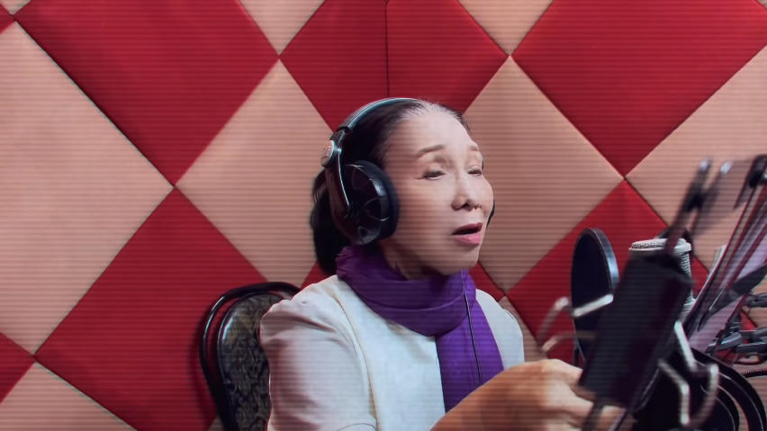 NSND Bạch Tuyết đem đến màu sắc mới lạ bản rap Mang tiền về cho mẹ theo phong cách vọng cổ.