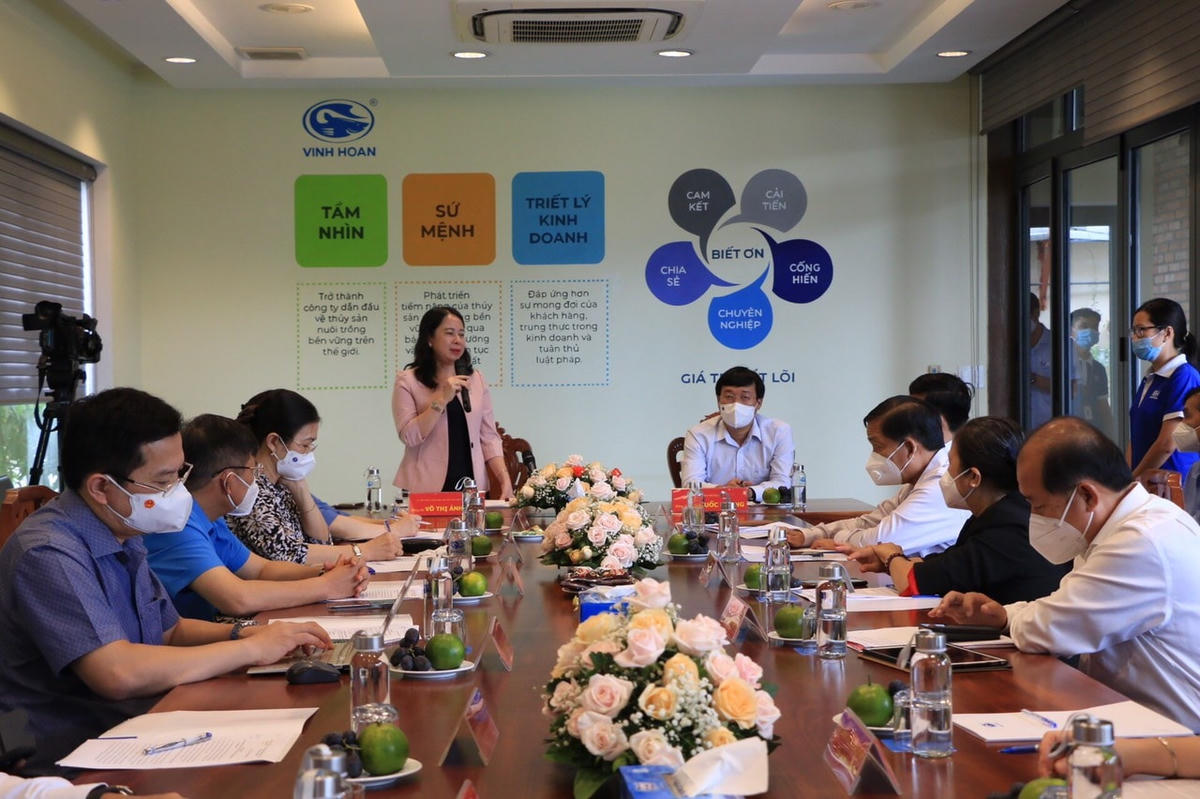 Phó Chủ tịch nước Võ Thị Ánh Xuân phát biểu tại buổi làm việc với lãnh đạo tỉnh Đồng Tháp.