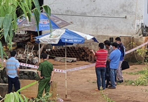 Hiện trường vụ nổ đầu đạn.