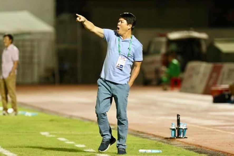 Vũ Tiến Thành hiện tại đang giúp Sài Gòn FC.
