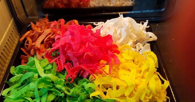 Cách tự làm món mứt dừa vừa ngon, rẻ, đảm bảo vệ sinh an toàn thực phẩm.