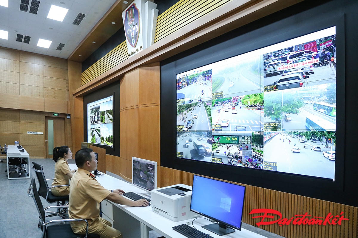 Lực lượng CSGT áp dụng triệt để kiểm soát vi phạm ATGT qua camera.