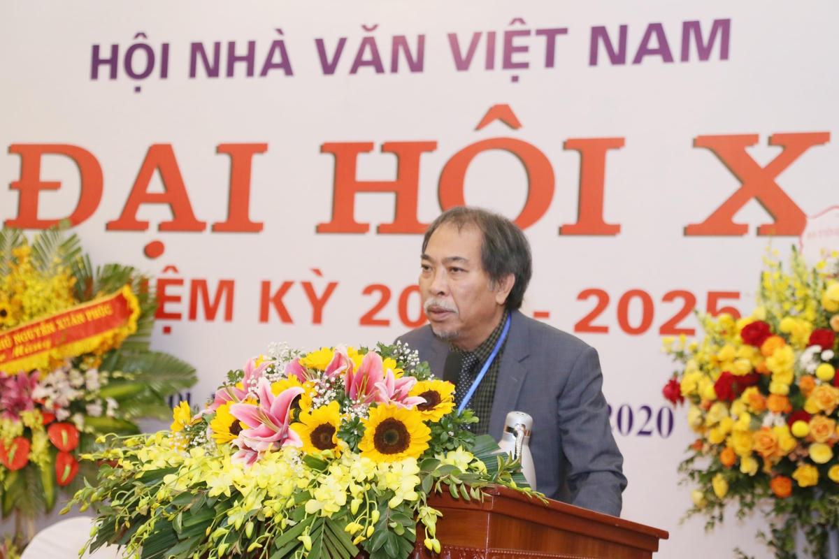 Tân Chủ tịch Hội Nhà văn Việt Nam Nguyễn Quang Thiều.