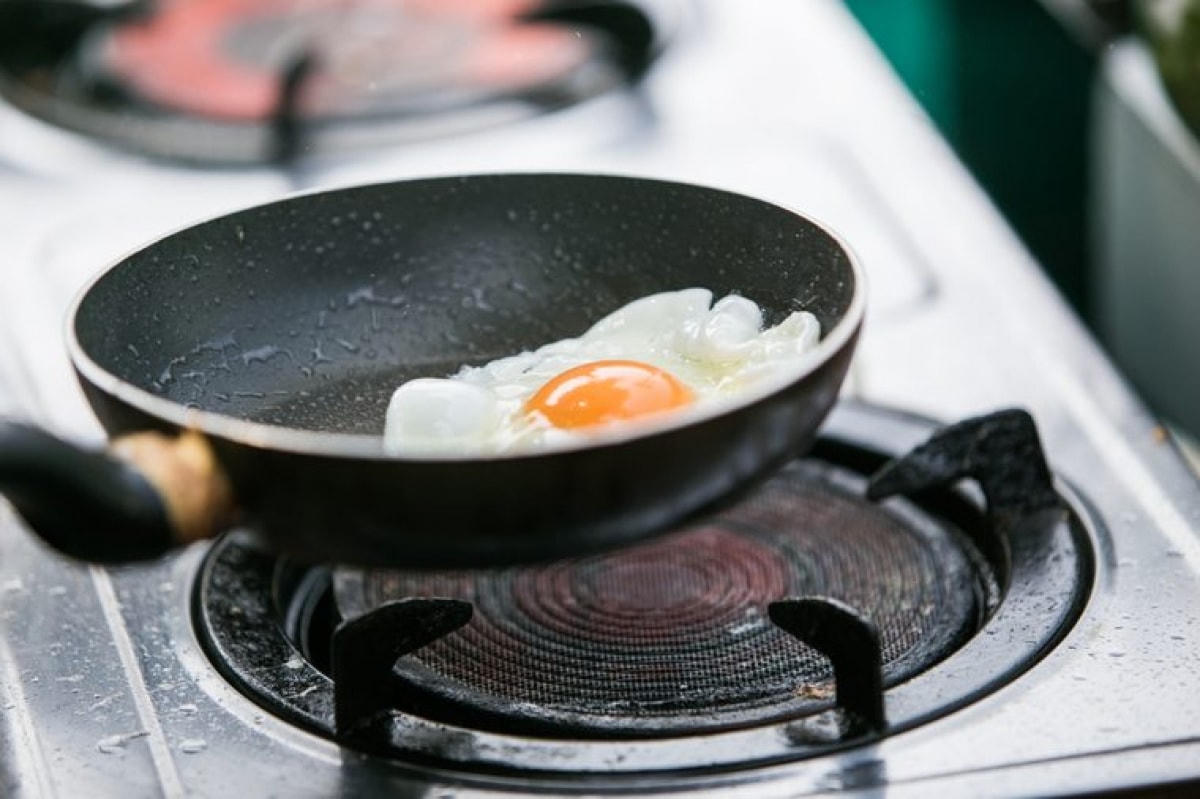 [ẢNH] Cảnh giác những loại thực phẩm dễ gây ngộ độc trong ngày nắng nóng