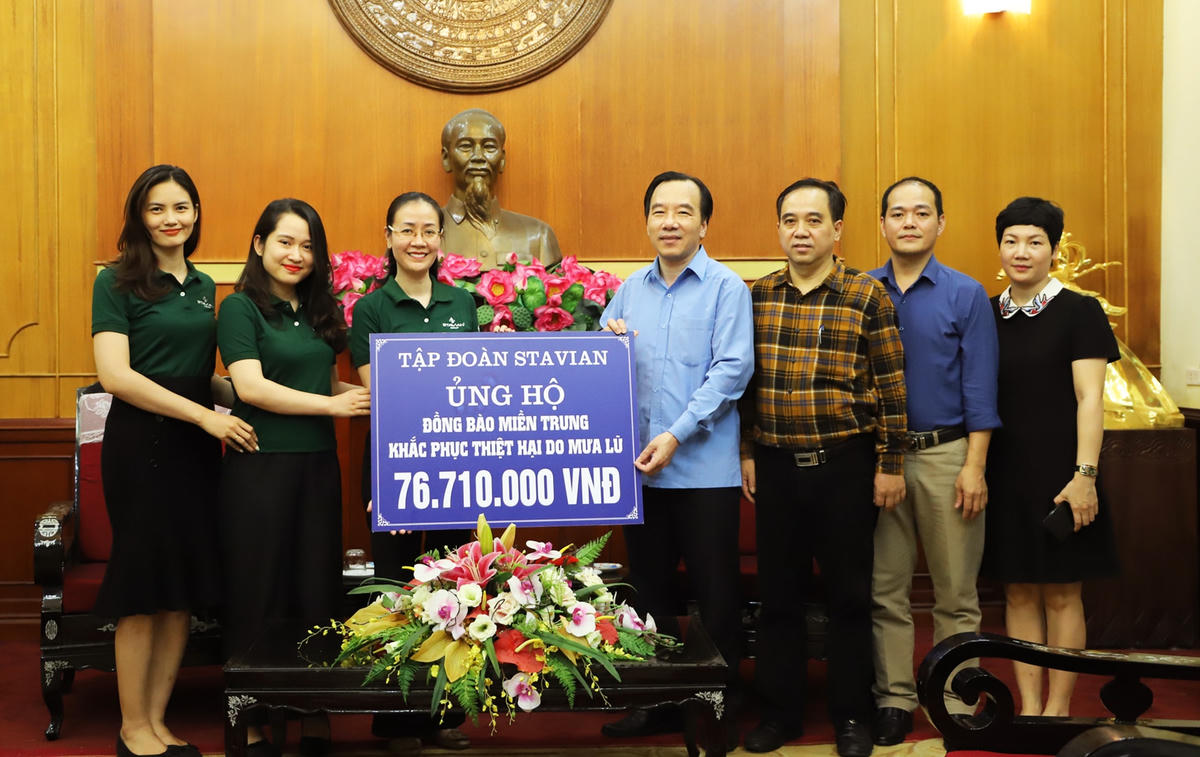 Phó Chủ tịch Ngô Sách Thực tiếp nhận ủng hộ từ Tập đoàn Stavian.