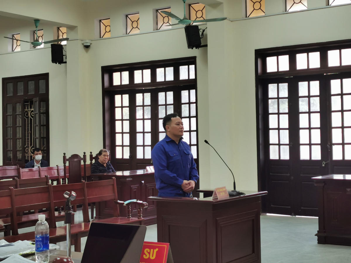 Nguyễn Đình Biên tại phiên toà sơ thẩm.