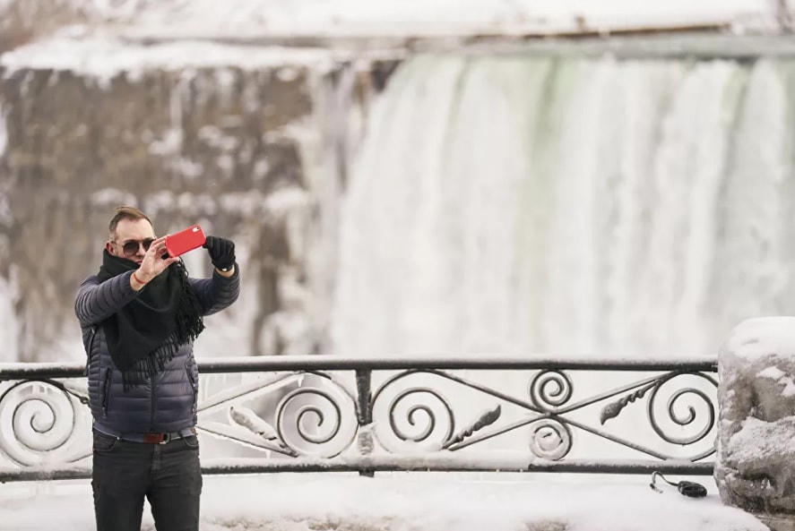 [ẢNH] Vẻ đẹp của thác Niagara vào mùa đông 