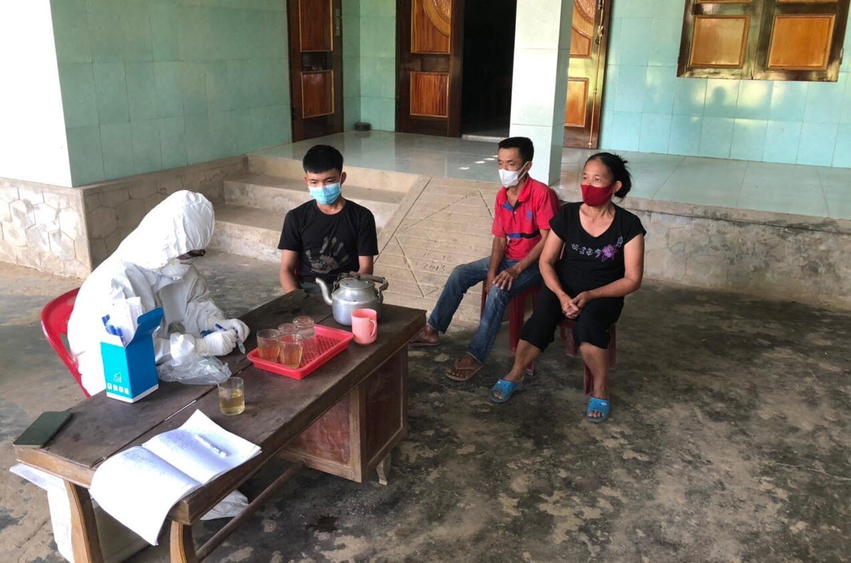 3 cá nhân trong một gia đình bị xử phạt 15 triệu đồng vì vi phạm quy định phòng, chống dịch Covid-19.