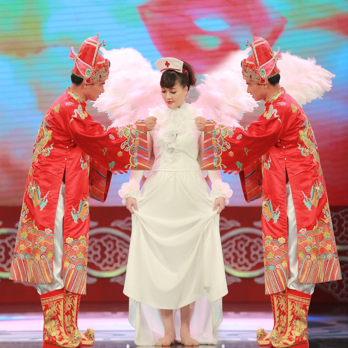 Vân Dung cho rằng điều khó khăn và quan trọng nhất của Táo quân là vẫn giữ được sự yêu thích của khán giả. Ảnh; NVCC.