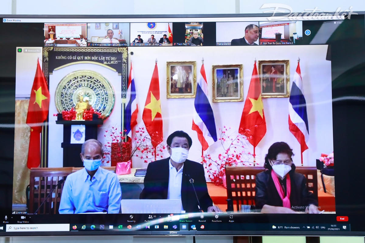 Ông Lương Xuân Hòa phát biểu ý kiến. Ảnh: Quang Vinh.