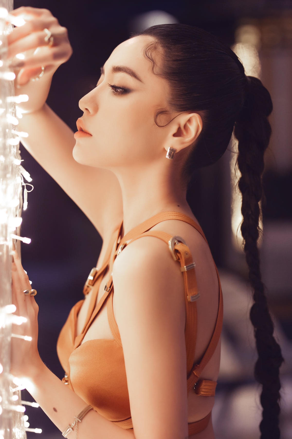 Ca sĩ Bích Phương.