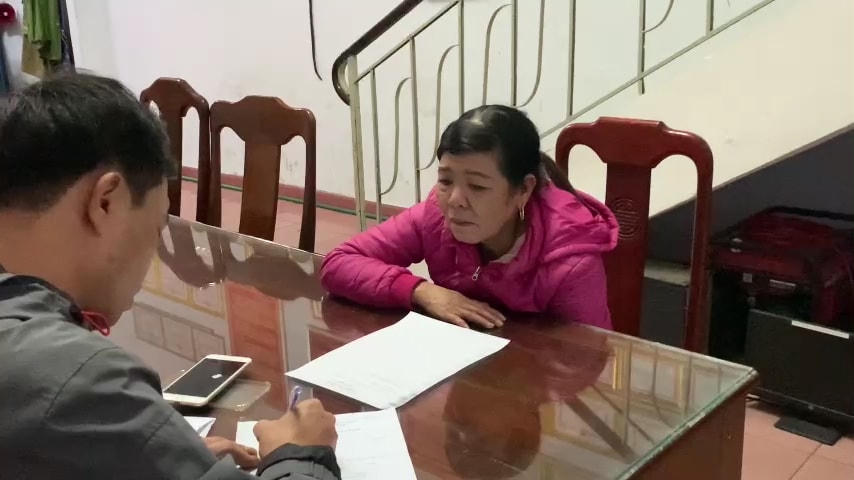 Huỳnh Thị Đoá tại cơ quan Công an.