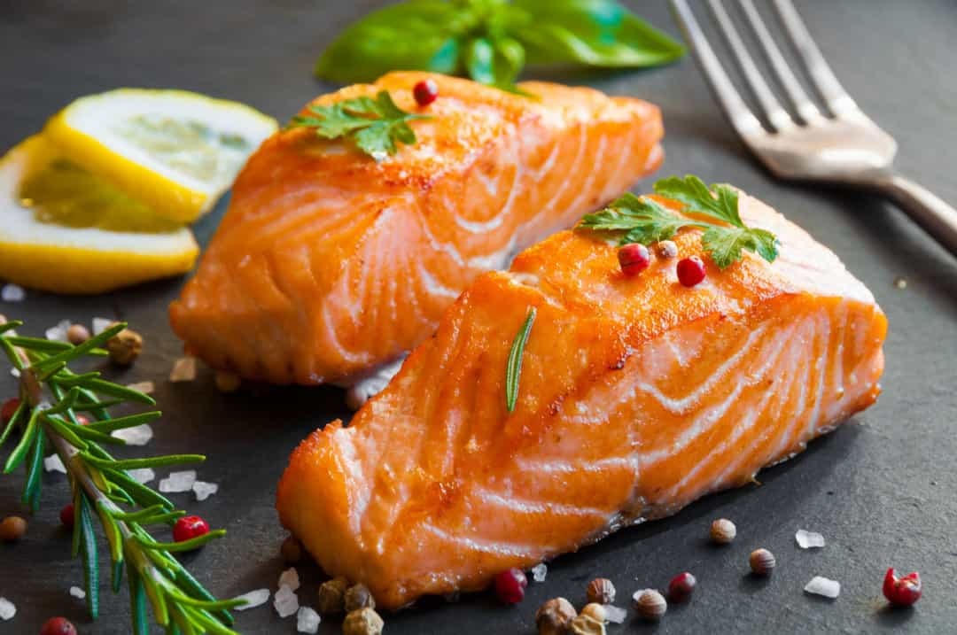 Ăn gì để tốt cho sức khỏe cột sống?