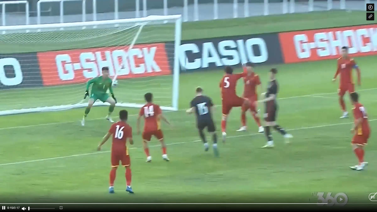U23 Croatia sớm tạo áp lực ngay sau tiếng còi khai cuộc