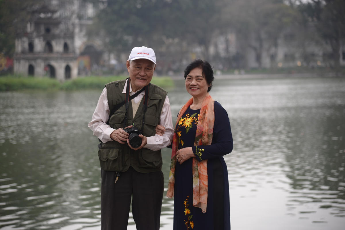 Người dân chủ quan, chưa tuân thủ quy định phòng dịch khi tham gia phố đi bộ