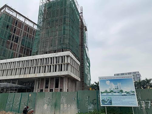 Dự án trụ sở Sở Tài chính Nghệ An được điều chỉnh từ 93 tỷ đồng lên hơn 100 tỷ đồng. Sau hơn 5 tháng thi công thi gặp tai nạn