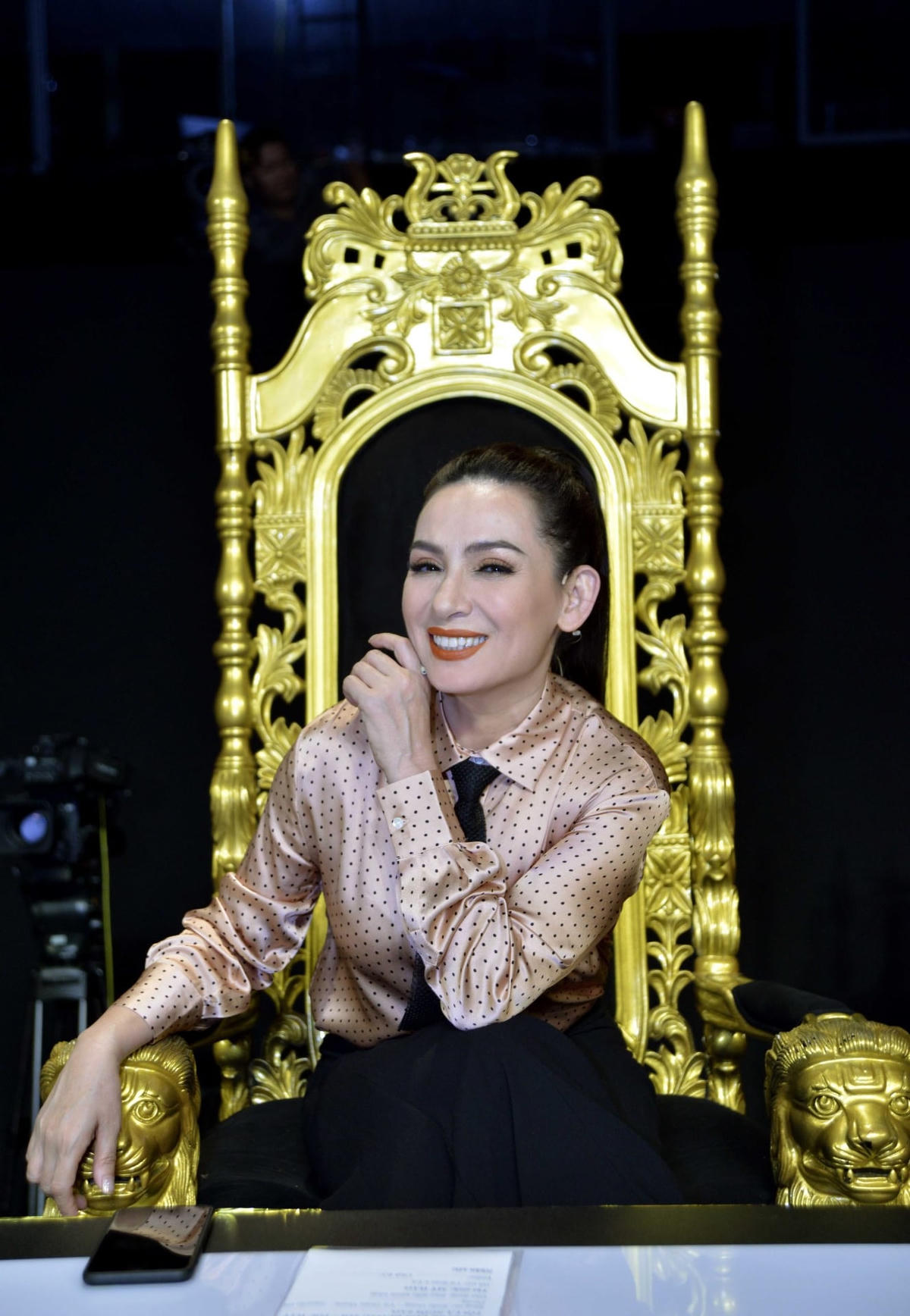 Nghệ sĩ Việt Hương và gia đình đang lo hậu sự cho ca sĩ Phi Nhung 