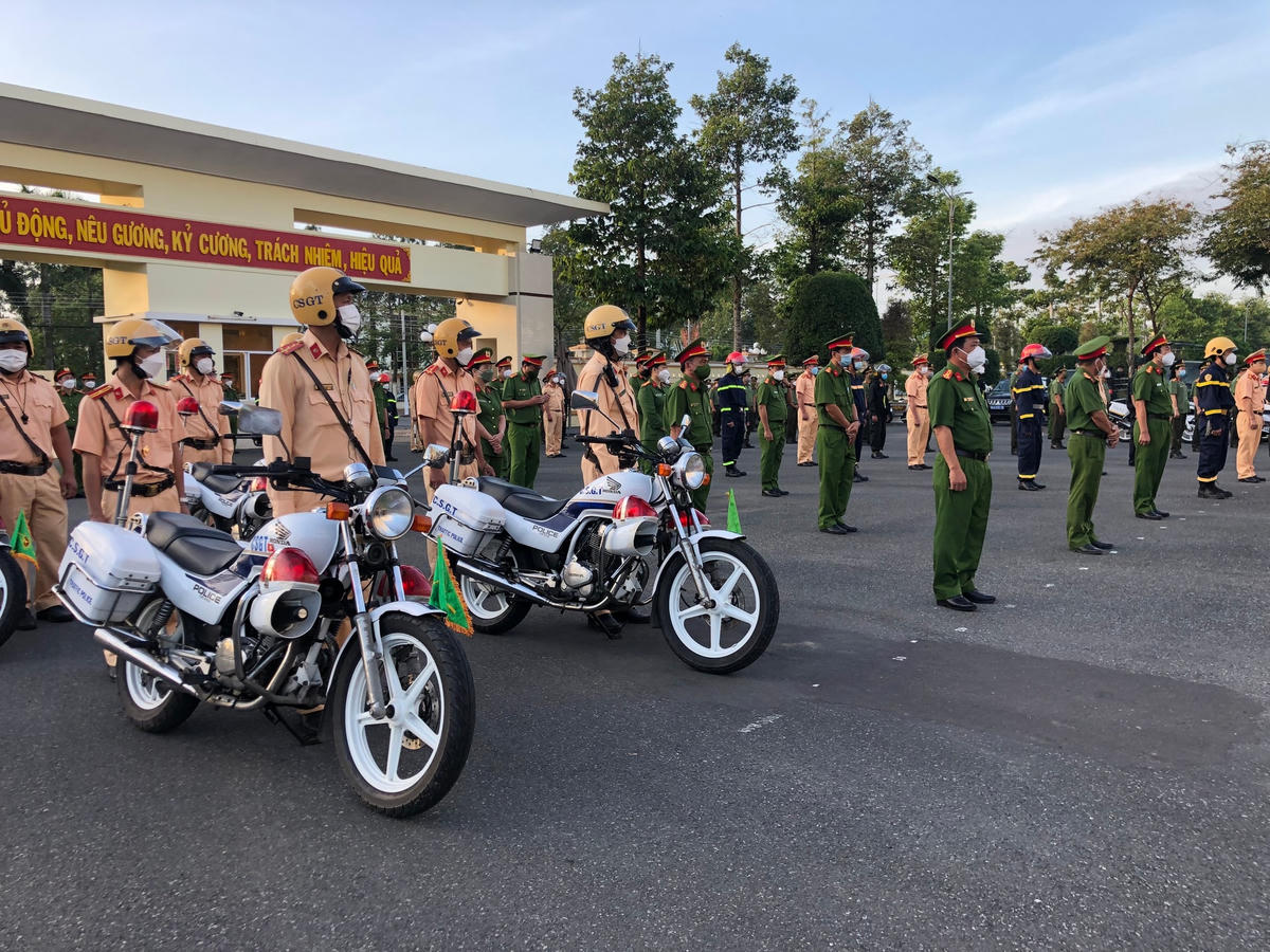 Công an tỉnh Bạc Liêu ra quân tấn công, trấn áp tội phạm.