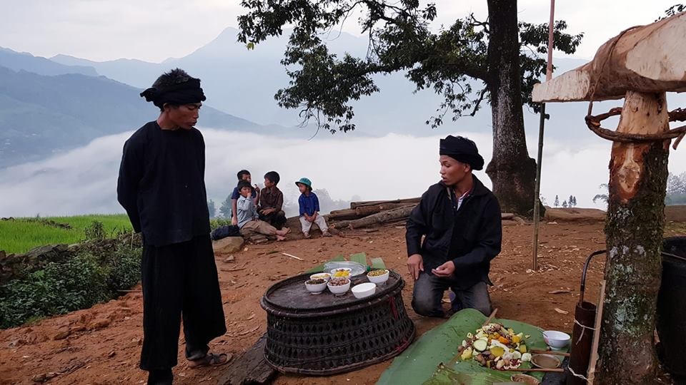 Độc đáo lễ hội Khô già già