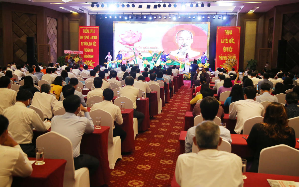 Quang cảnh hội nghị.