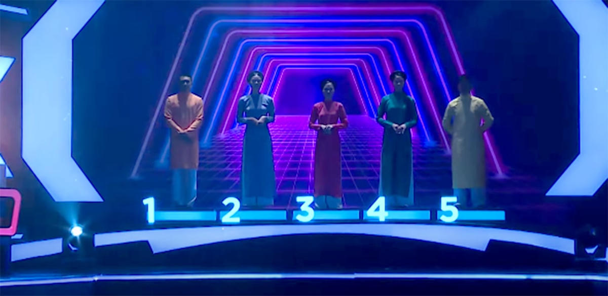 Á hậu Hoàng Oanh ‘đập tan’ tin đồn ly hôn chồng Tây