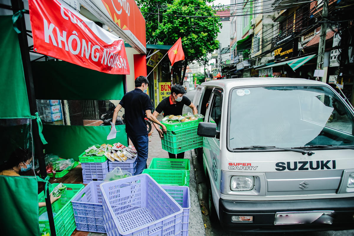 Qua gần nửa tháng triển khai, mô hình này tiếp tục mở thêm tại 5 địa chỉ mới tại 276 Thượng Đình, 24 Trần Quốc Vượng, 80 Triều Khúc, 21 Khâm Thiên và 14 Đốc Ngữ.