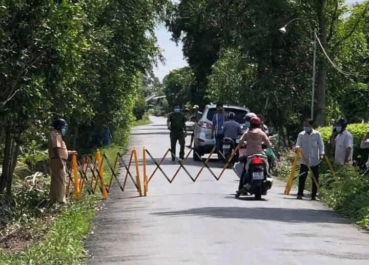 Một chốt phong tỏa ở thị xã Cai Lậy