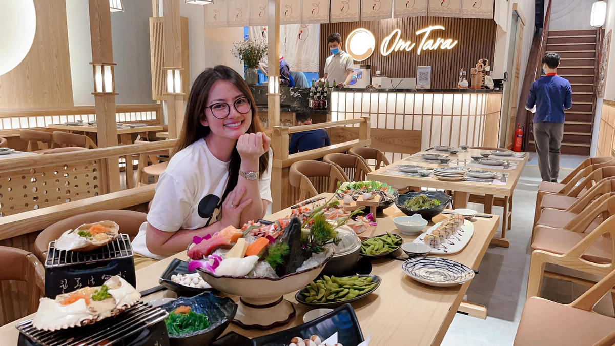 Ngọc Lan tiếc nuối vì chưa thưởng thức hết những món ăn ngon trong thời gian công tác tại Hà Nội.