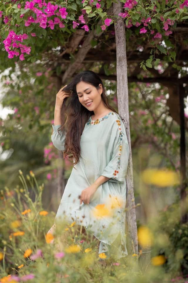 Hà Hương trở lại màn ảnh sau 21 năm tập trung cho gia đình, con cái. 