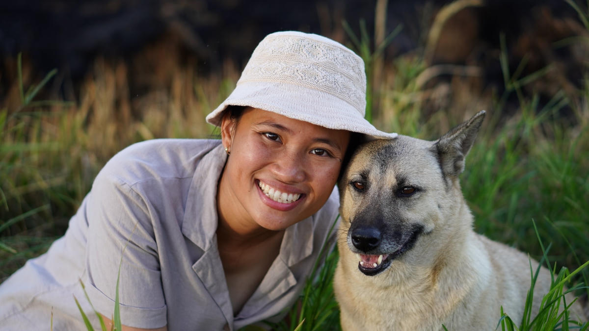 Thông qua những video TikTok "triệu view", cô gái trẻ muốn truyền tải hình ảnh làng quê Việt Nam tới bạn bè năm châu. Ảnh: NVCC.