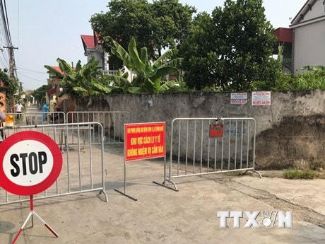 Khu vực cách ly y tế ở thôn Khay, xã Thống Nhất, huyện Gia Lộc. Ảnh: TTXVN.