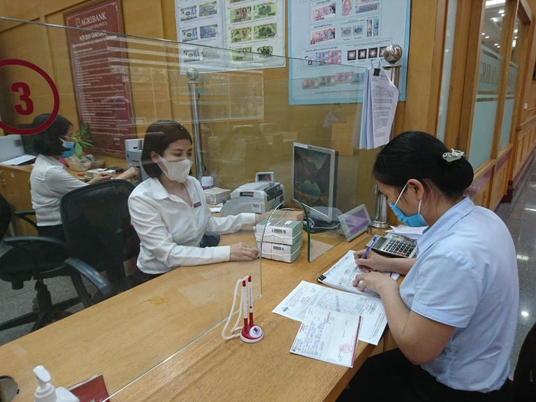 Agribank cùng khách hàng đón Tết Nguyên đán 2021 an toàn, thông suốt