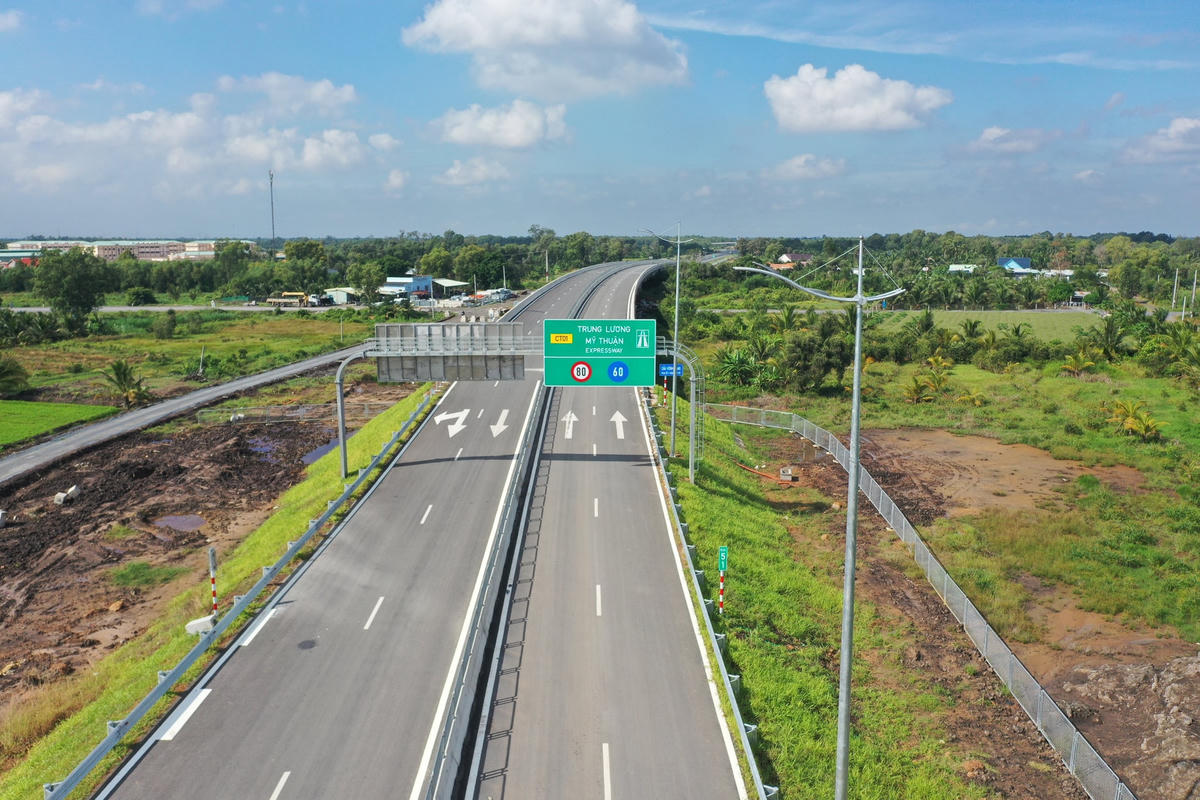 Tuyến cao tốc có vai trò đặc biệt kết nối nhiều tỉnh thành phía Nam.