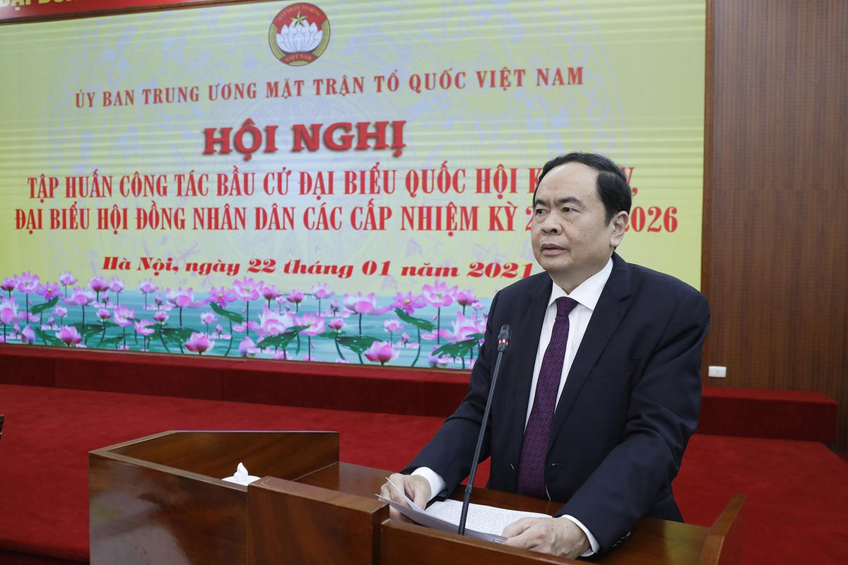 Chủ tịch Trần Thanh Mẫn phát biểu tại Hội nghị.