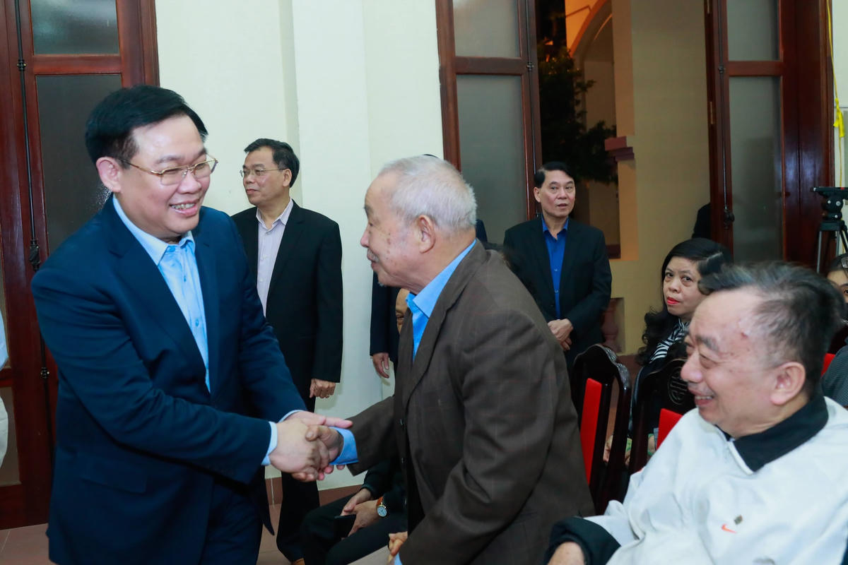 Ủy viên Bộ Chính trị, Bí thư thành ủy, Trưởng đoàn đại biểu Quốc hội thành phố Hà Nội Vương Đình Huệ tại Hội nghị. Ảnh: Quang Vinh.