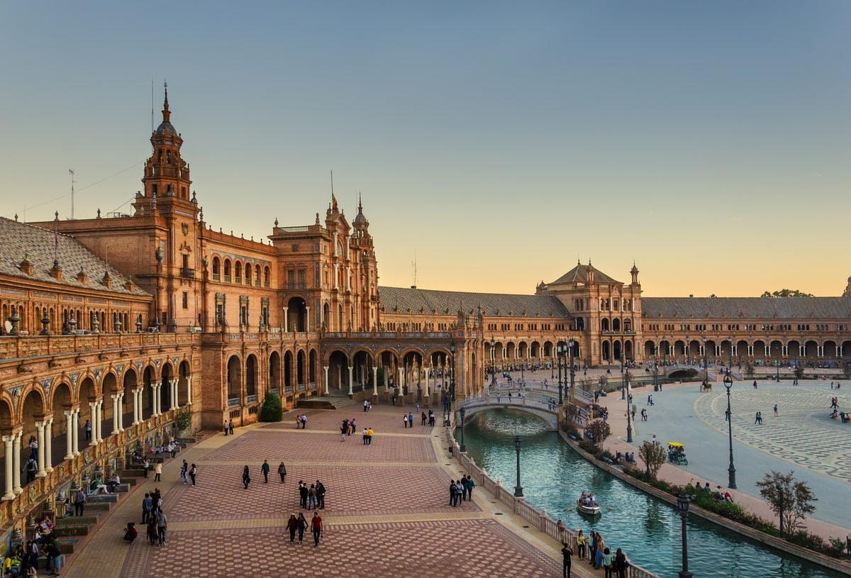 Vẻ đẹp hoài niệm của thành phố Seville, Tây Ban Nha. Ảnh: The Independent.  