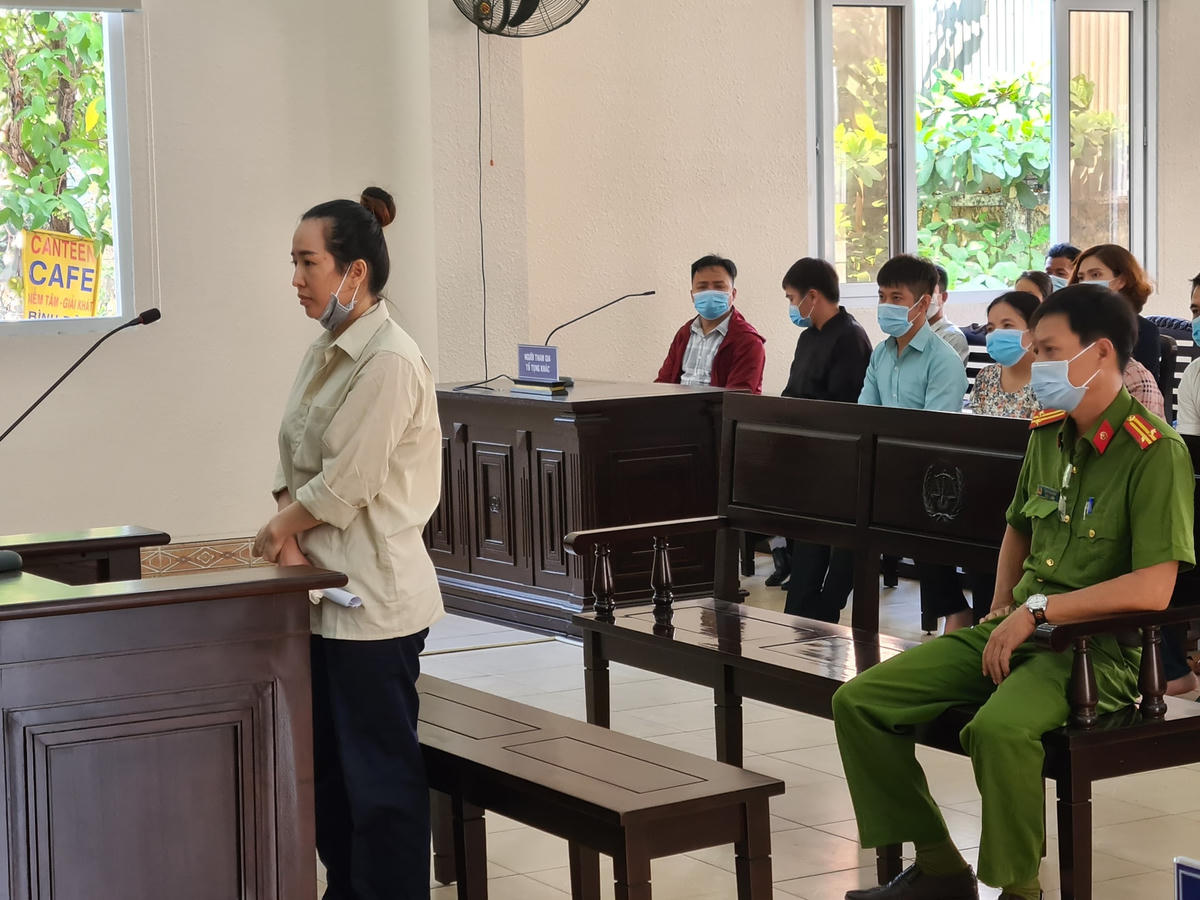 Bị cáo Trương Thị Cao Thảo tại tòa. Ảnh: TL.
