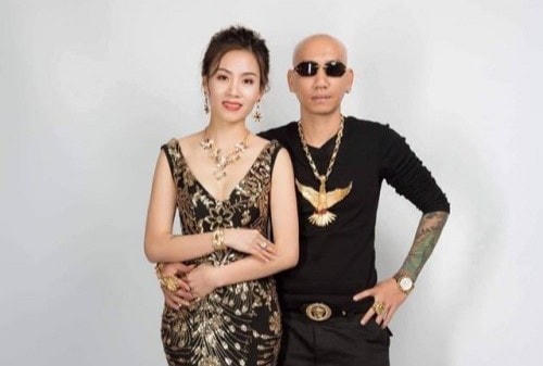 Vợ chồng Phú Lê.