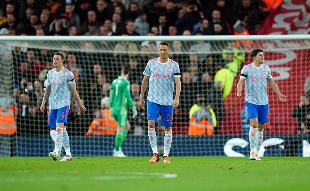 Man Utd vẫn phòng thủ yếu kém dù thi đấu với ba trung vệ.