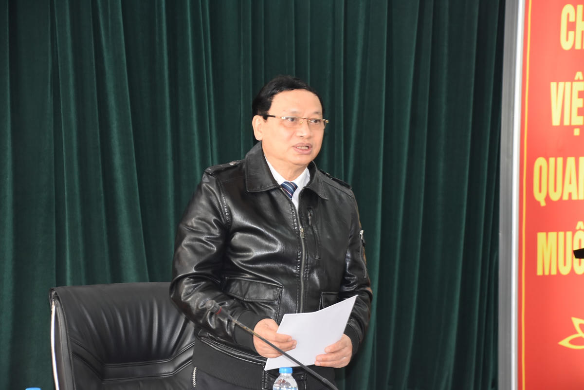 Đại diện Hội Xuất bản Việt Nam trình bày báo cáo kết quả thi đua năm 2020.