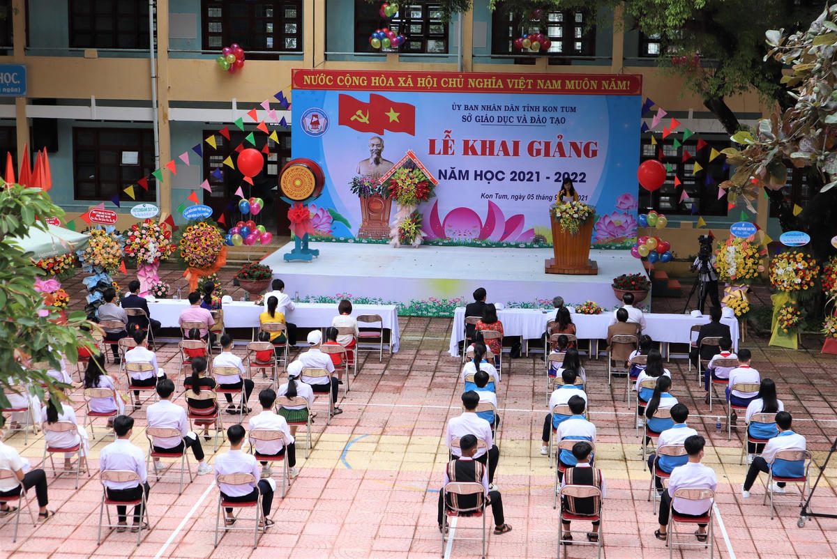 Sở GD&ĐT tỉnh Kon Tum Khai giảng năm học mới.